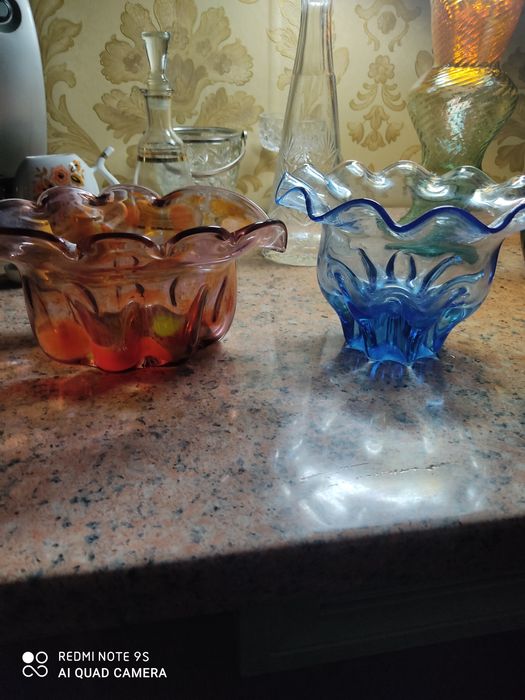 Продам вазы конфетницы графины