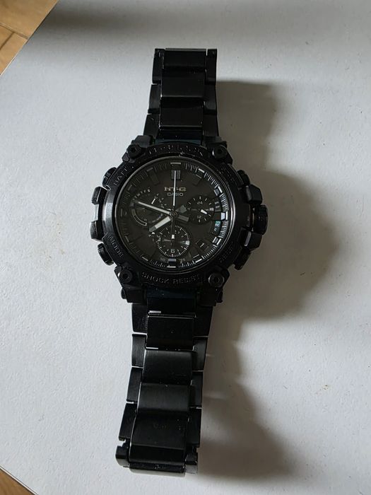 Часовник Casio G-Shock MTG-B3000B-1A