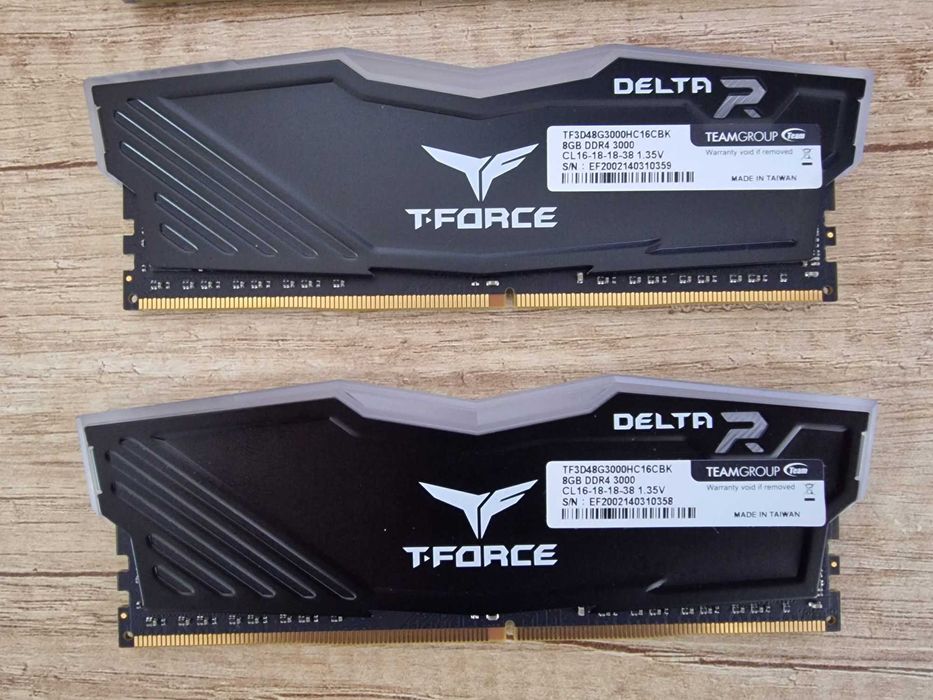 Memorie Ram Team Group T-FORCE DELTA RGB 16GB 2x8GB DDR4 3000MHz CL16