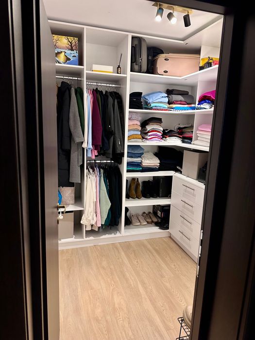 Închiriez apartament tip studio Sanpetru Subcetate