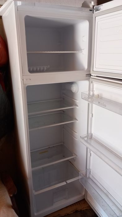 Frigider Arctic  în stare perfectă