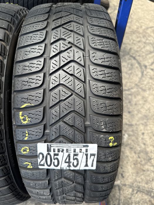 205/45/17 Pirelli M+S