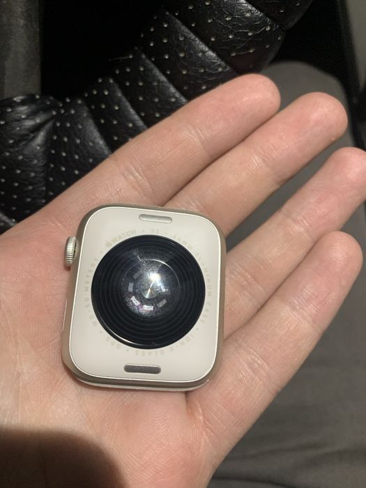 Продам Apple watch SE 44mm