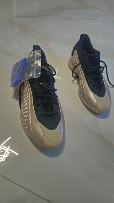 Adidas Anthony Edwards 1 Low. 43