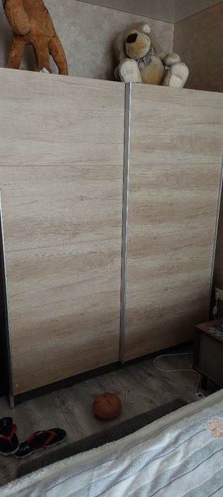 Гардероб ,плъзгащи врати без забележки