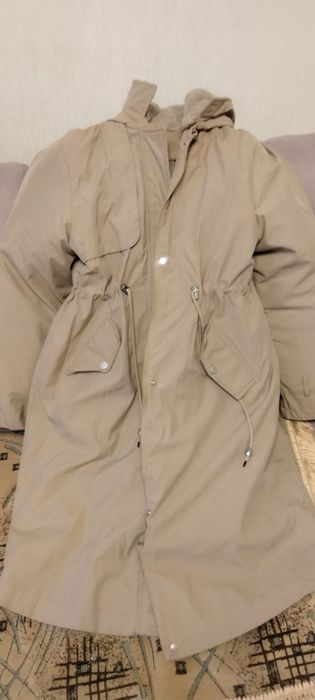 Парка женьская 48размер