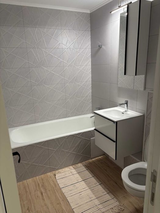 Inchiriez apartament 3 camere, hortensiei(optional, garaj sub bloc)