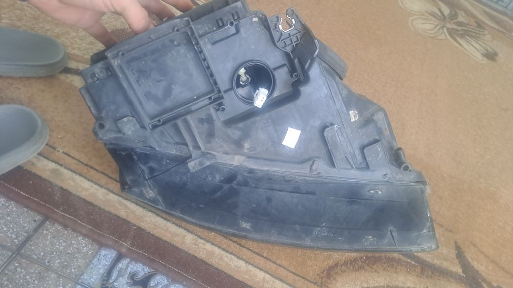 Лед и би ксенон фар за ауди а5 2010г.