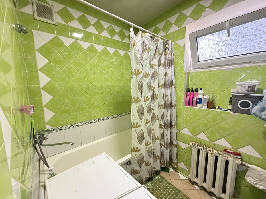 Срочна Аренда  2 хона. Чиланзар Накошлик.39-Поликлиника. Сувни бойи.