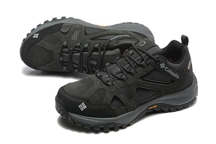 Columbia (USA) - треккинговые кроссовки с подошвой Vibram и мембраной