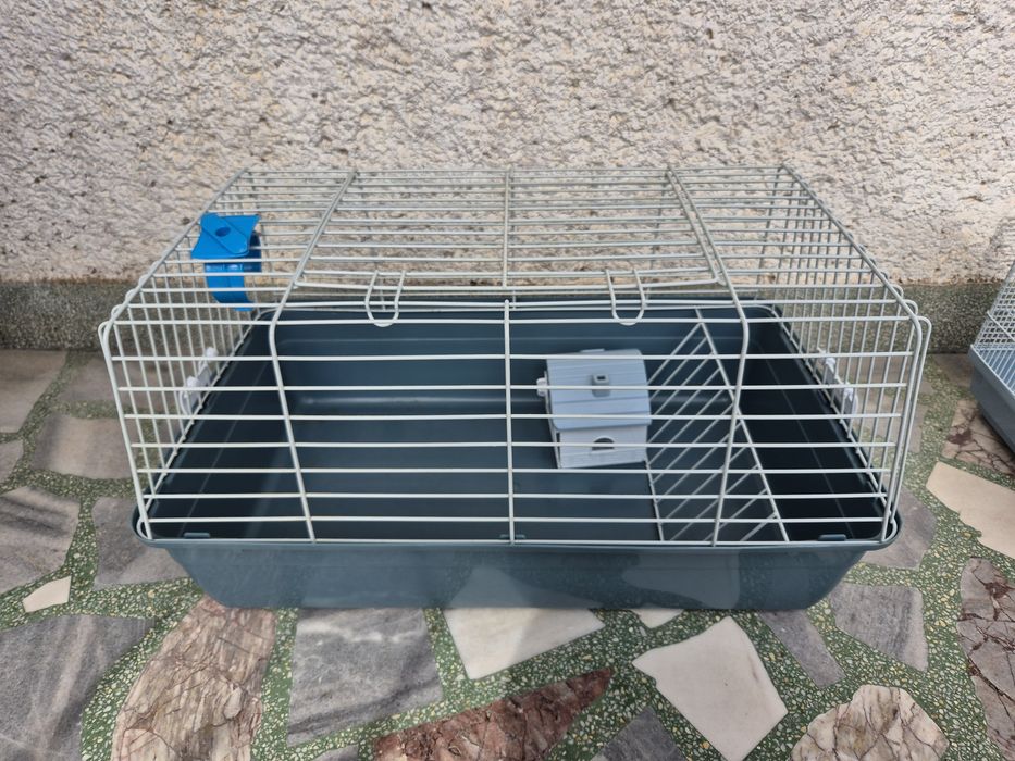 Оборудвани клетки за зайци, хамстери, пътпъдъци, морски свинчета и др.