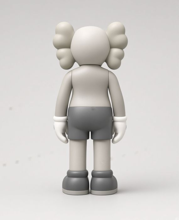 Figurina KAWS Silver