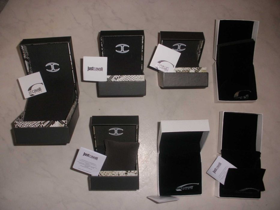 Кутии от бижута Swarowski, Just Cavalli, Tommy Hilfiger,Bliss,Тi Sento