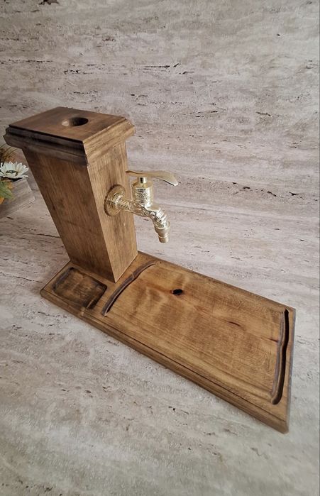 Диспенсър за алкохол