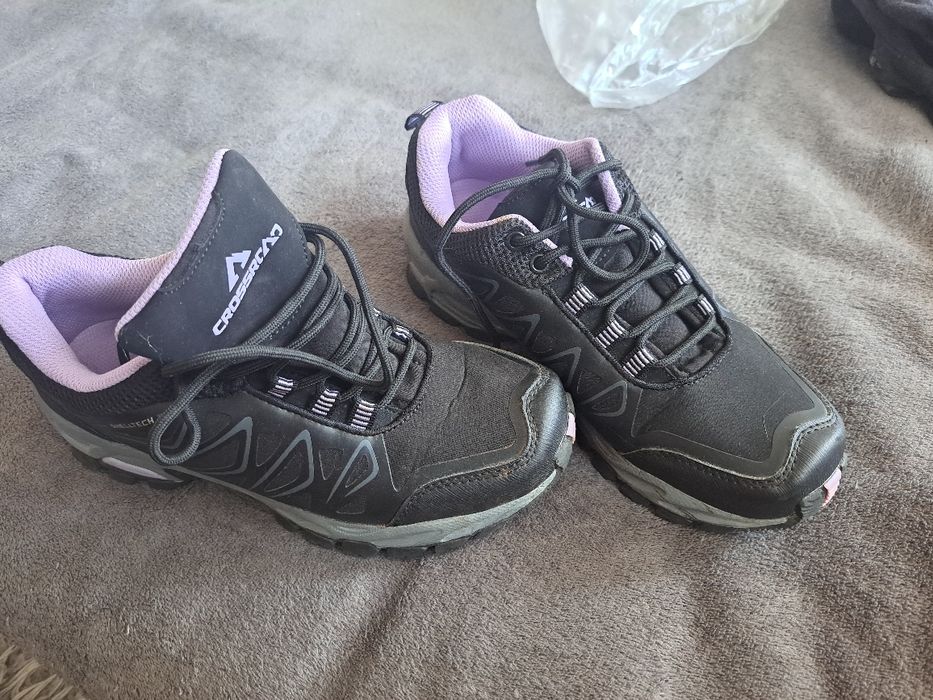 Adidași impermeabili damă