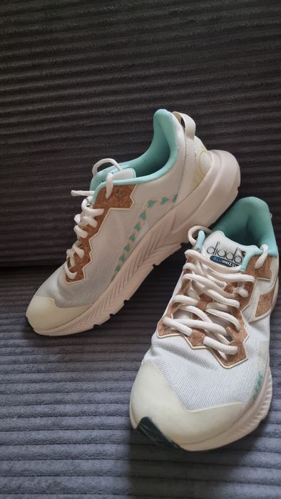 Маратонки Diadora