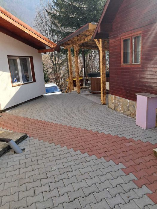 De inchiriat Casa Sebastian