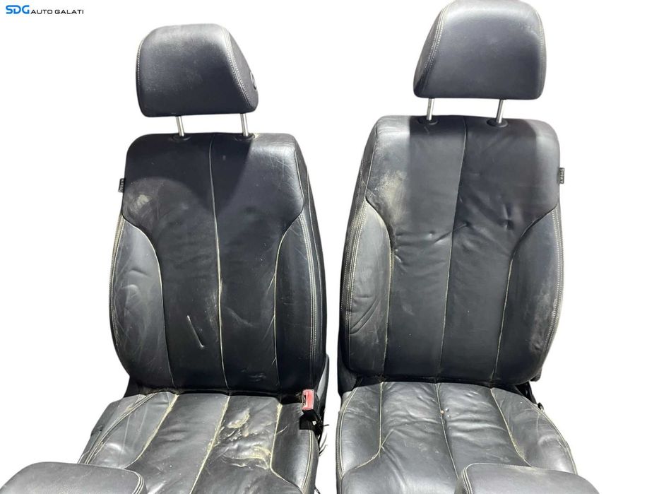 Interior Complet Scaun Scaune Stanga Dreapta Fata Sofer Pasager Piele Neagra cu Rabatare Bancheta Spate cu Sezut Spatar Volkswagen Passat B6 Sedan Berlina Limuzina 2005 - 2010 [LR0352]