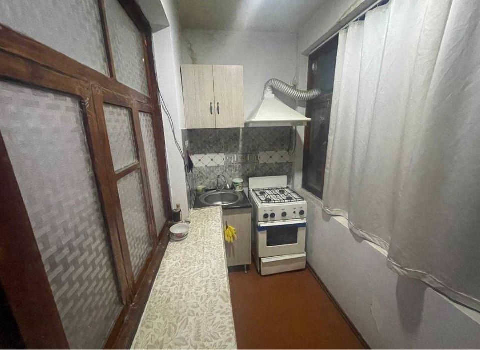 Аренда 1 хонали уй Массив Феруза