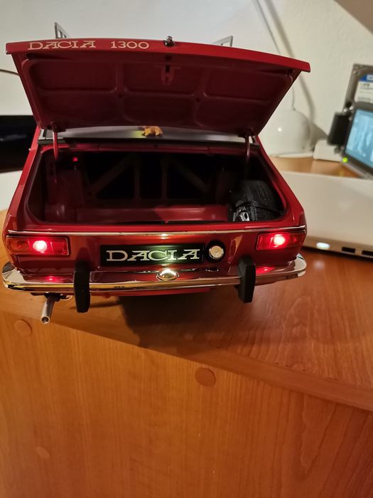 Dacia 1300 macheta 1/ 8 nouă
