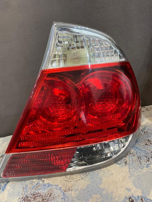 Задний правый фонарь Камри 35
