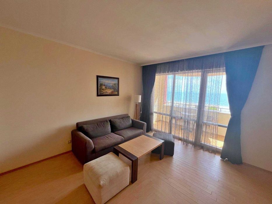 Продава се Двустаен апартамент в к.к. Слънчев бряг - 82 кв.м за 1025 €/кв.м - Снимка #1