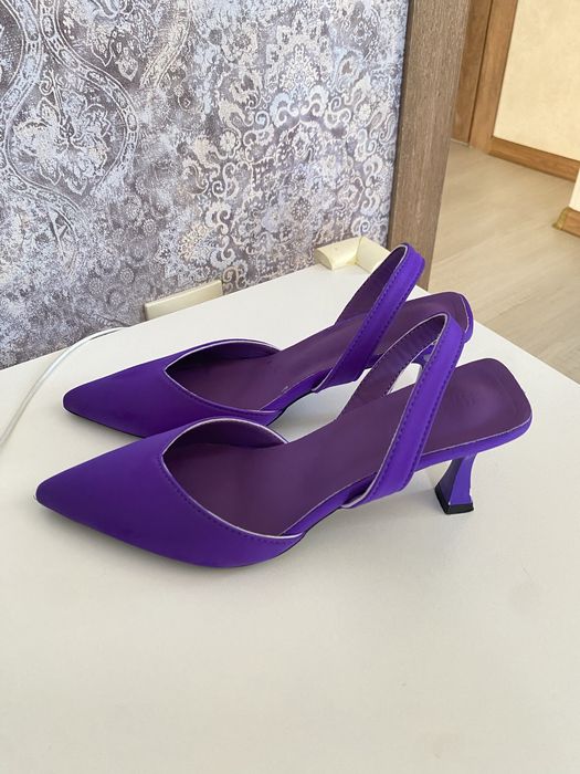 Продам новые туфли