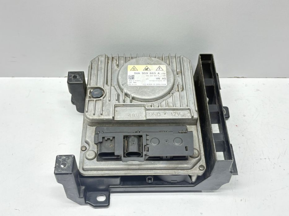 Convertizor Tensiune Volkswagen Golf 8 5WA959663A