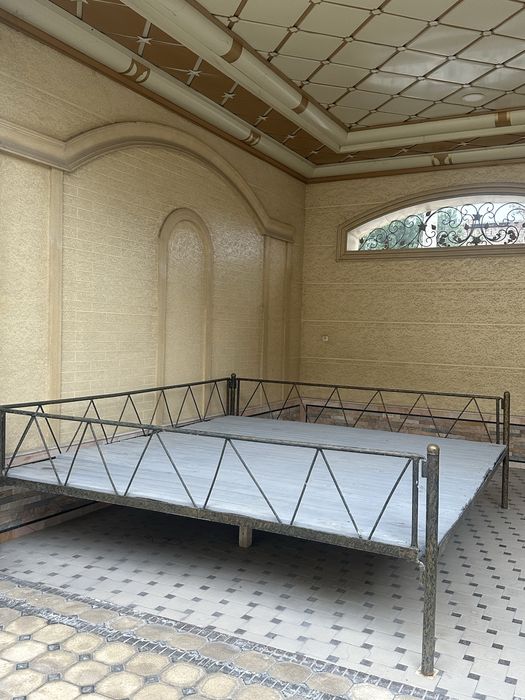 тапчан 320*280 Бекабод шахар