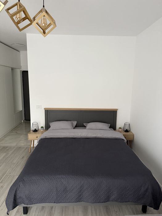 Garsoniera noua Brazda zona randez vous