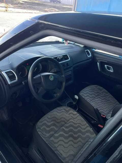 Skoda Fabia 1.2 2009 – 171.000 km reali, întreținută, fără probleme mecanice