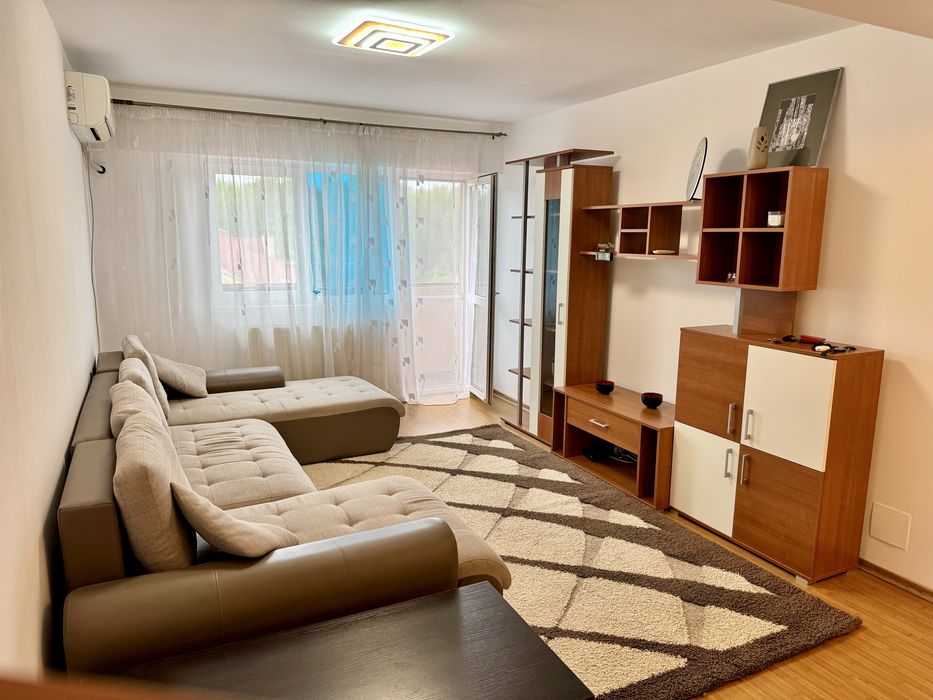 Apartament 3 camere prima inchiriere, linistit si calduros