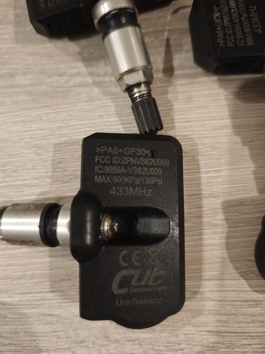 Датчици/TPMS сензори за налягането в гумите за Мерцедес GLC