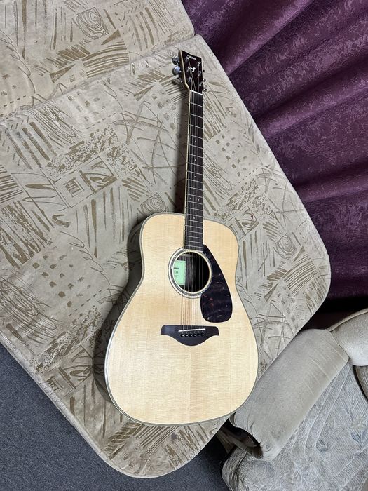 Гитара, Yamaha FG830