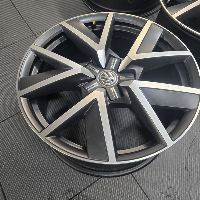 Оригинални  VW джанти 20"-модел Braga