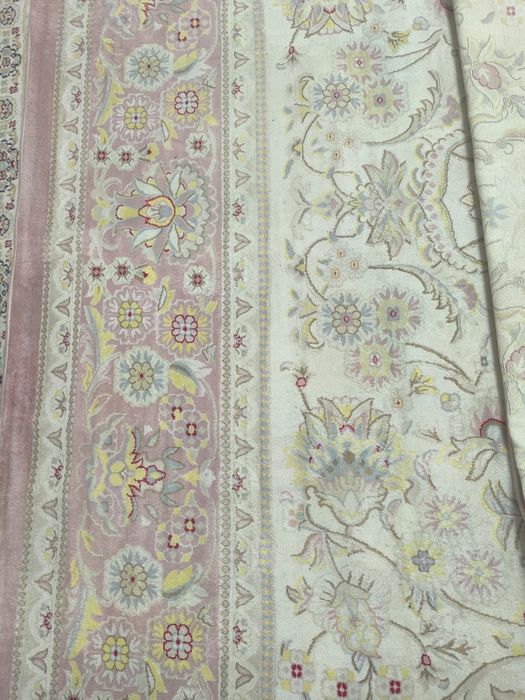 Продам ковер б/у 3*5