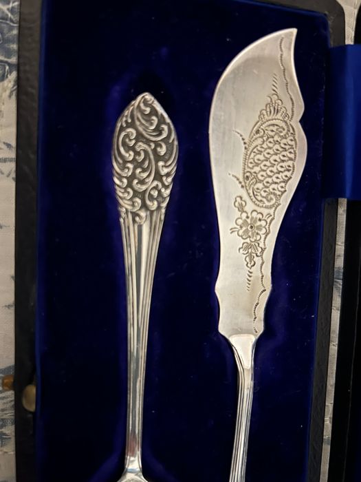 Лъжичка за чай и нож за масло със сребърно покритие