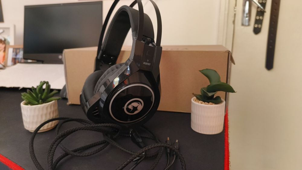 Casti Gaming RGB Scorpion