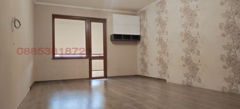 Продава се Тристаен апартамент в Варна, Възраждане 4 - 115 кв.м за 1007 €/кв.м - Снимка #5