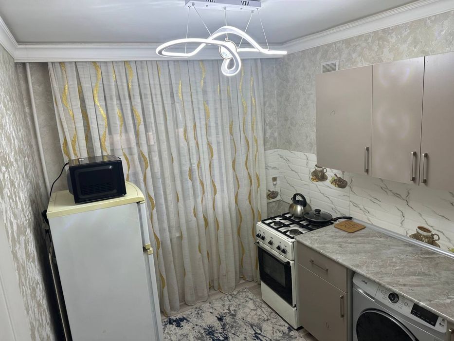 Novza metro 1 xonali kvartira