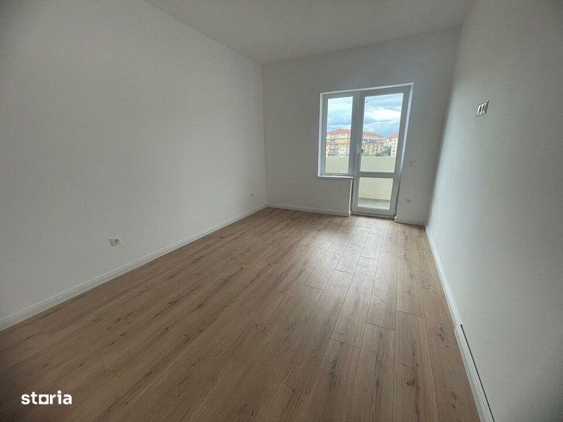 Apartament intabulat la CHEIE 3 camere cu gradina de 47 mp Doamna Stan