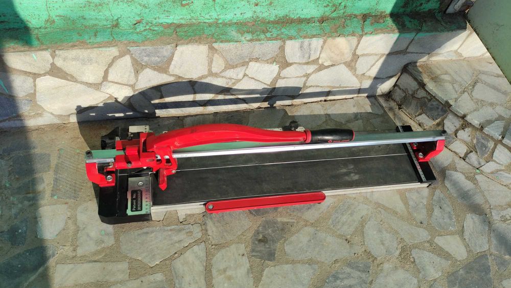 Циркулярная пила Makita HS 7601 и плиткорез на 800 мм