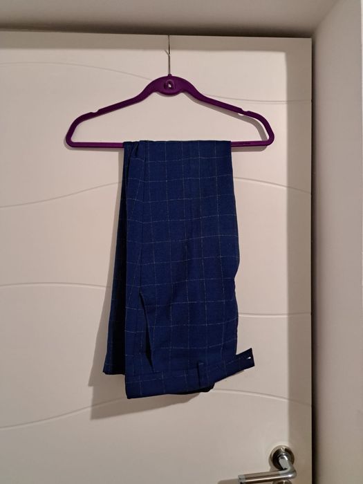 Costume de ocazie în stare excelentă mărimea 48-50