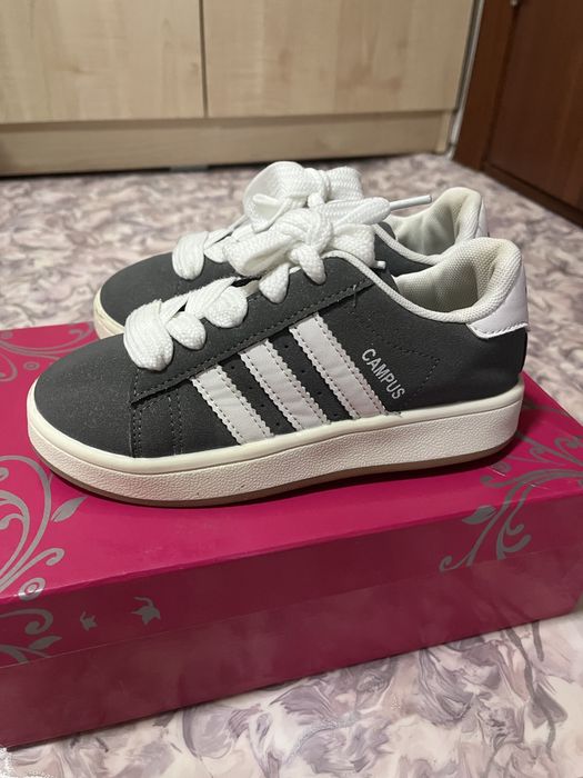 Продам обувь на мальчика