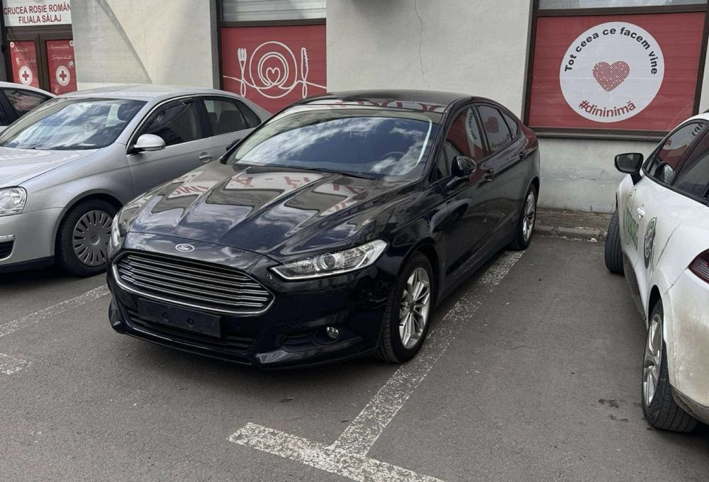 Ford Mondeo 2015 • Plafon Panoramic • Keyless • Euro 6