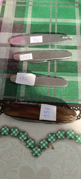 Продавам стари джобни ножчета