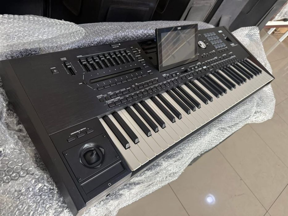 Korg Pa5X Professional Arranger Keyboard