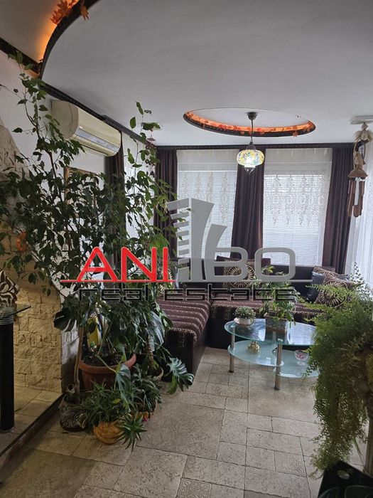 Дава се под наем Тристаен апартамент в Варна, ВИНС - 55 кв.м за 720 € - Снимка #2