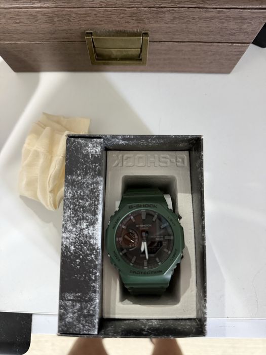 Casio G-Shock GA-B2100