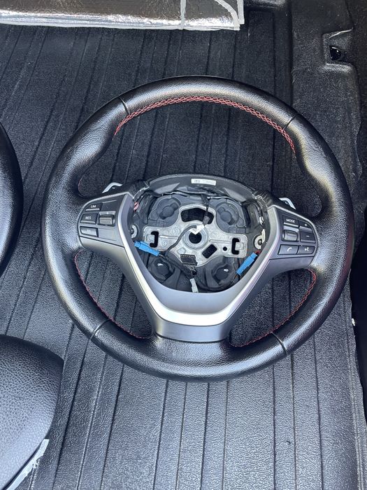 Волан за BMW F30 F31 F32 F20 и др с пера подгрев и вибрация